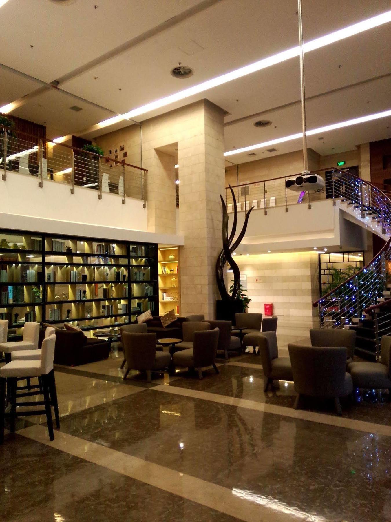Somerset Jiefangbei Chongqing Exterior photo